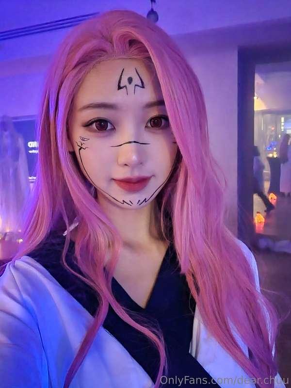 How was your Halloween? Did you get a lot of goodies? 😋