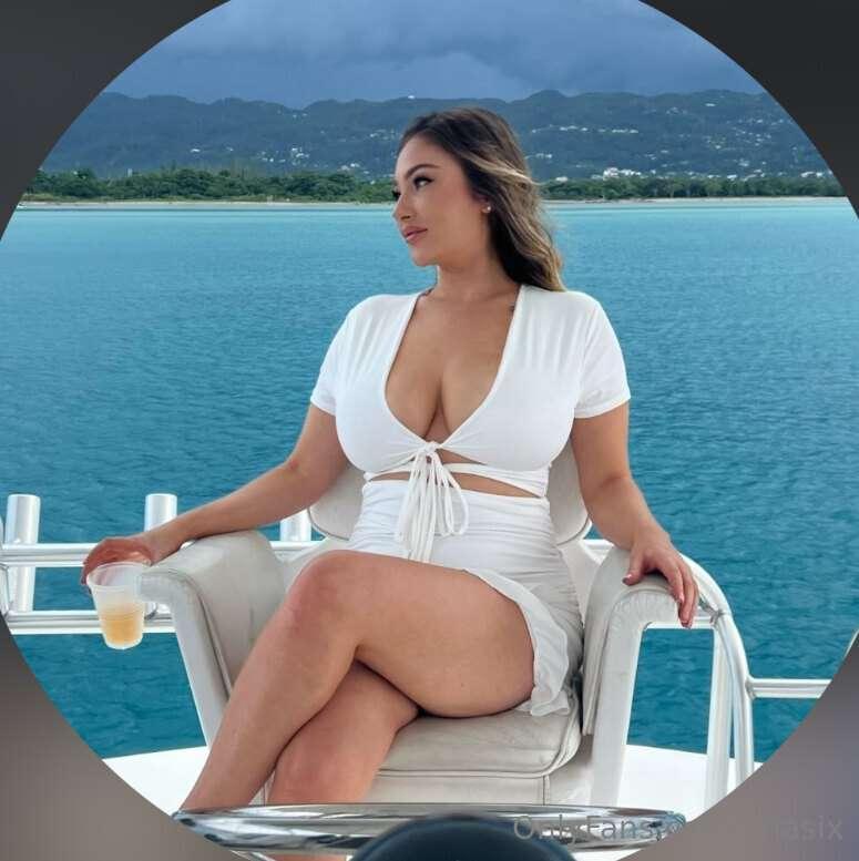 Join me on an adventure💋😏