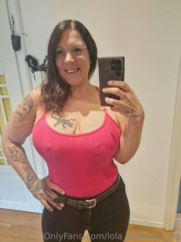 Should I wear this outfit to go play poker with the boys ton..