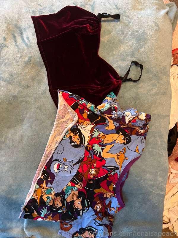 lenaisapeach image #9