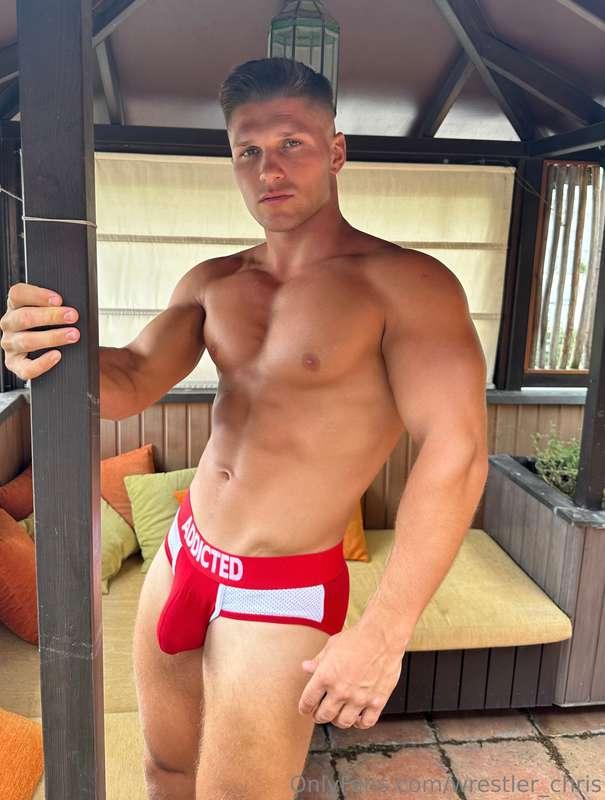Don’t be shy, you can touch everywhere you want!