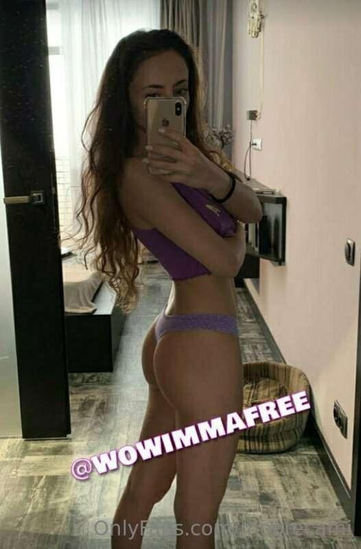 ## ***Why is my friend so naughty*** @wowimmafree ❗️❗️ She l..