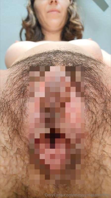 Super Close-Up Squirt ShowDetails: 6+ Minutes, Hairy Pussy, ..