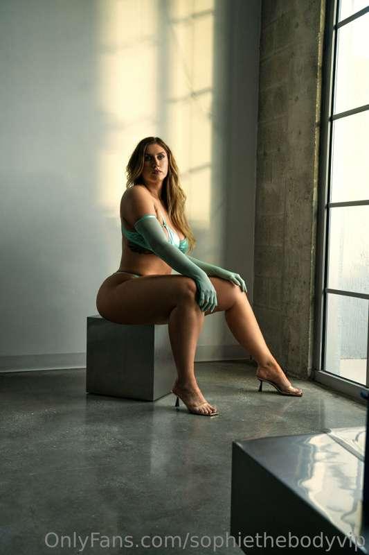 sophiethebodyvip main image