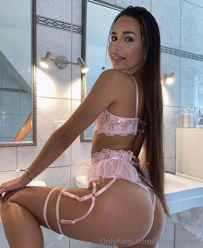 😈 I hope you love anal, because that's what is waiting for y..