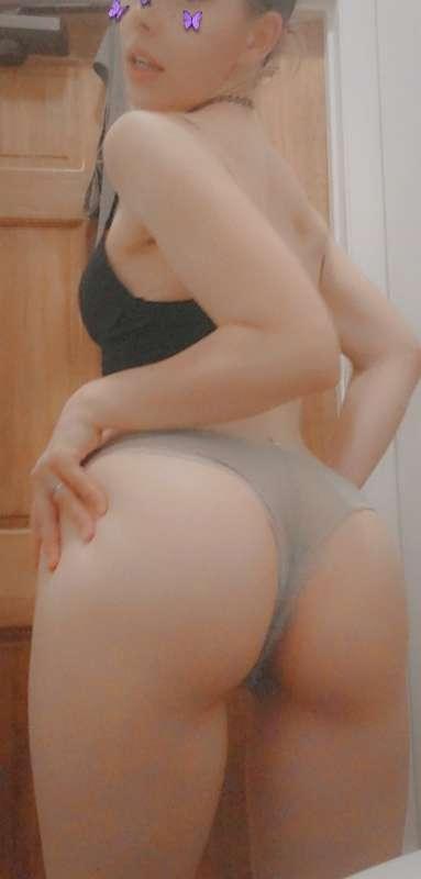 Free trial 💓 lmk when you resubscribe for a free cock rating..