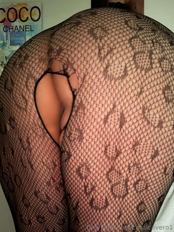 I am retiring this bodysuit after today. There are too many ..