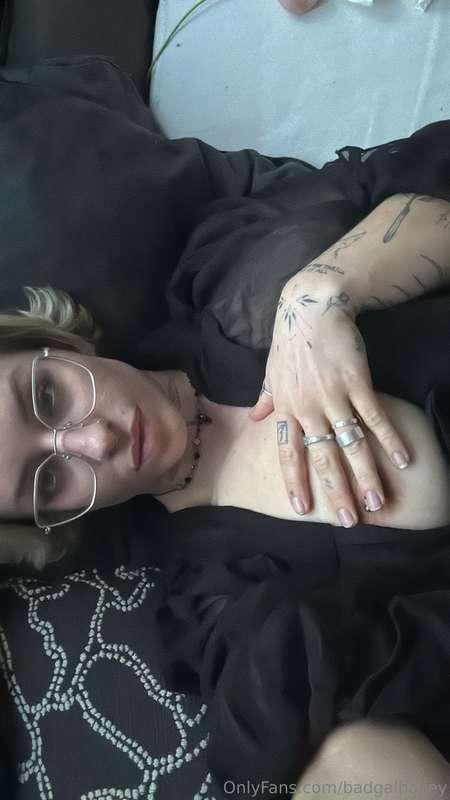 thinking bout a sloppy boobjob 😮‍💨💦