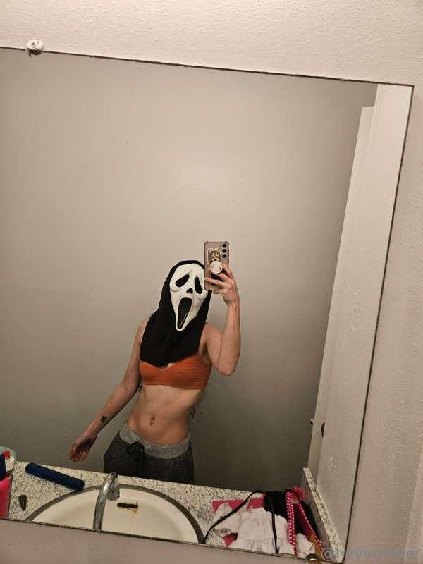 It's been forever and its spooky season. I heard y'all like ..