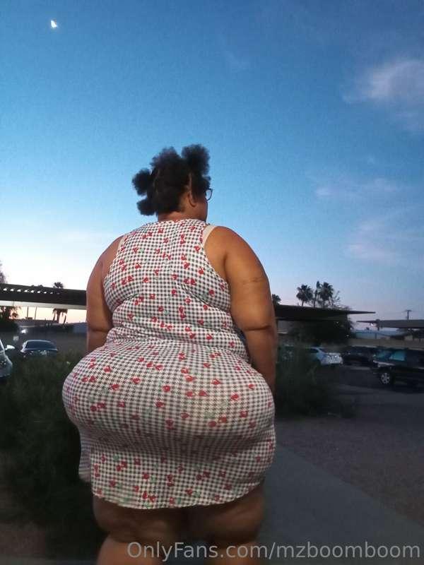 It's Super Bowl weekend here in Phoenix!
Just look at my SUP..