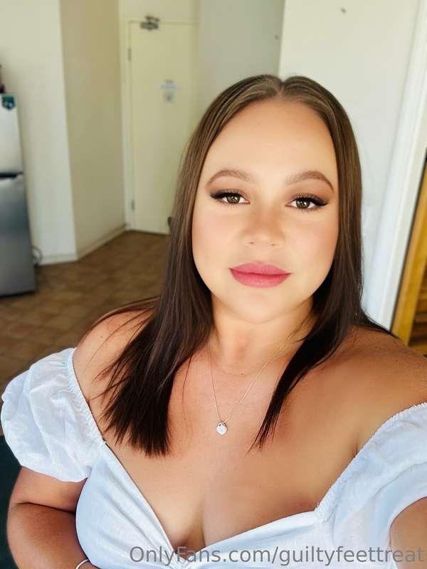 Happy Monday!   Hope you all enjoyed the Easter long weekend..