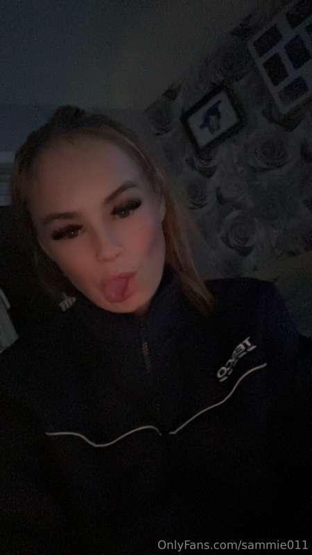 Selfie from last wk since everyone keeps askinggg to see my ..