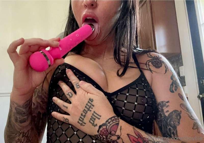 Want more dildo play babe? 😜