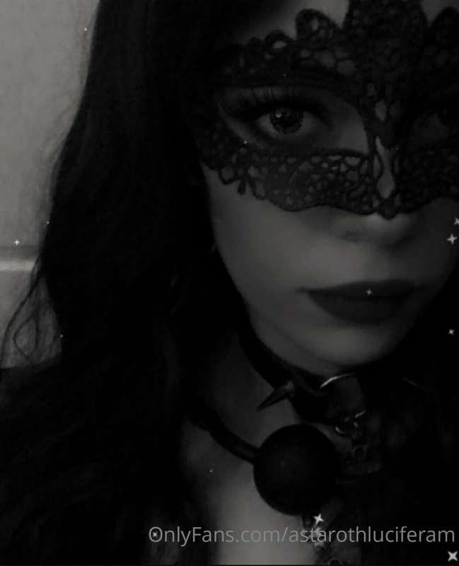 Hello dear 🌹🖤🔥