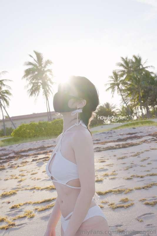 More pics🏖