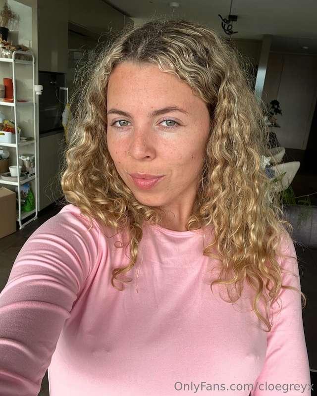 Hi 💗