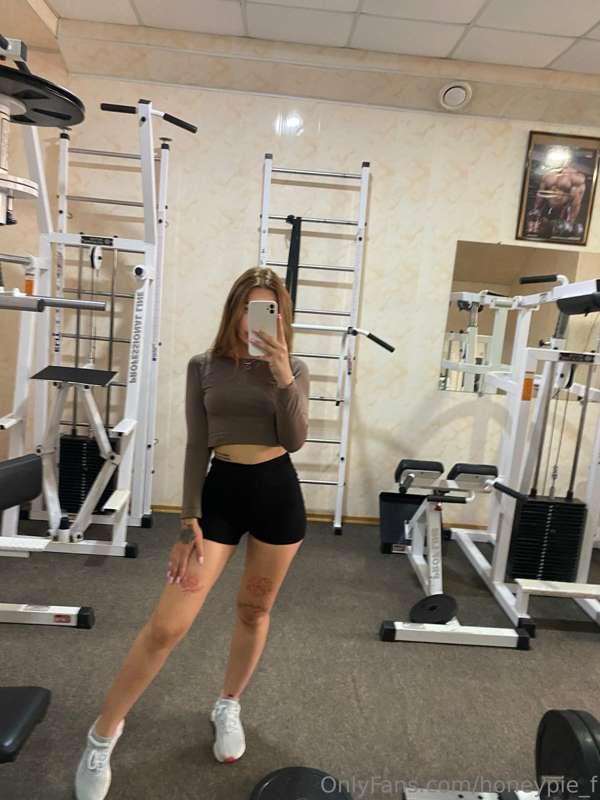 I go to the gym to keep myself fit and to maintain a great f..