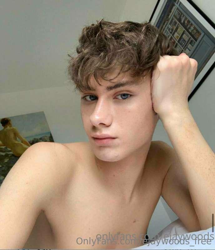 Please support me by unlocking my videos and using that tip ..