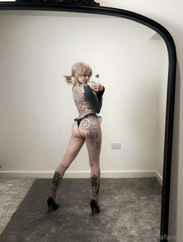 i need some cute new undies ugHhHhhh