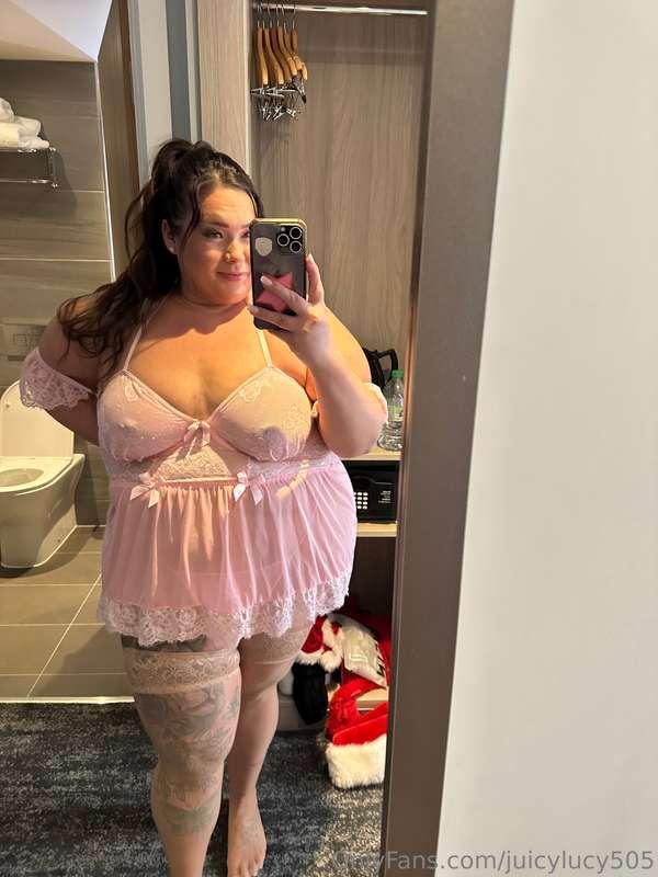 Pink to make the boys wink 😉 💕