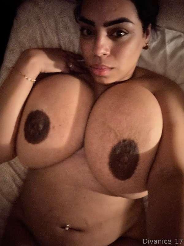 🍒 tu pene en medio de mis tetas 🍌 
