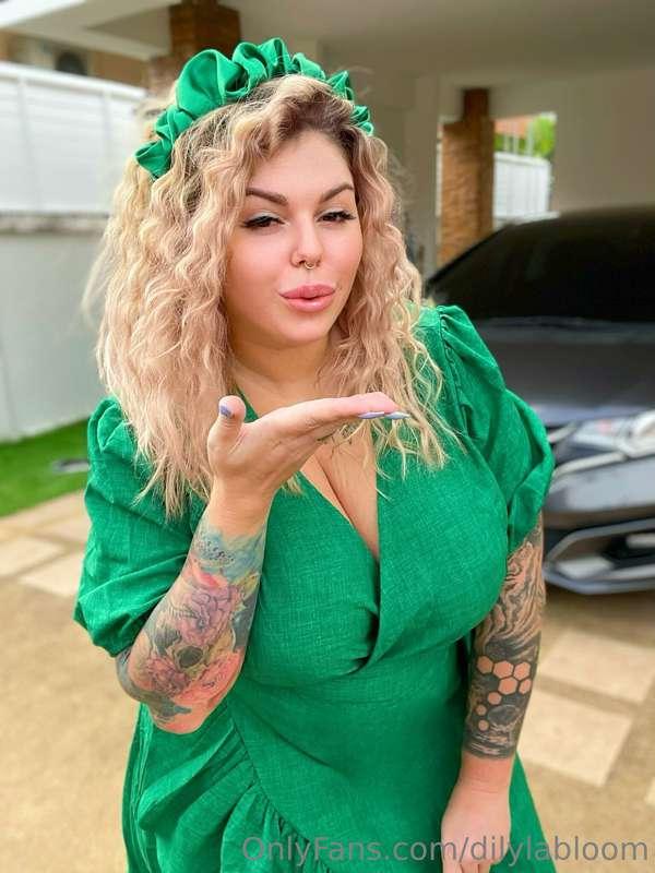 Big kiss 😘😘