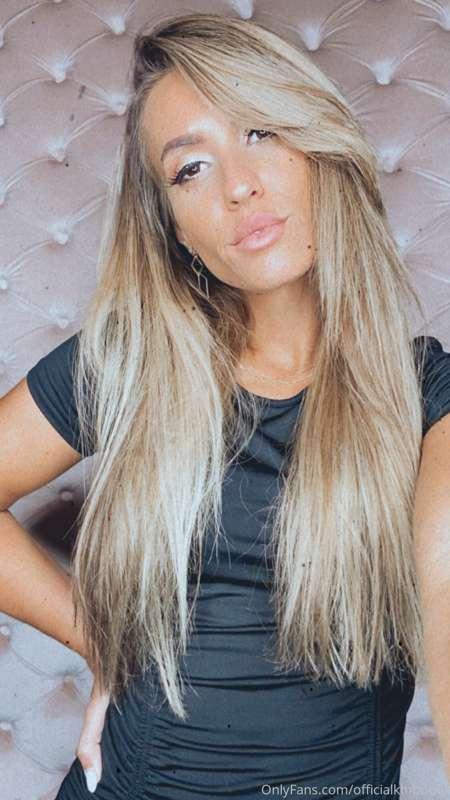 kelsimonroeofficial image #1