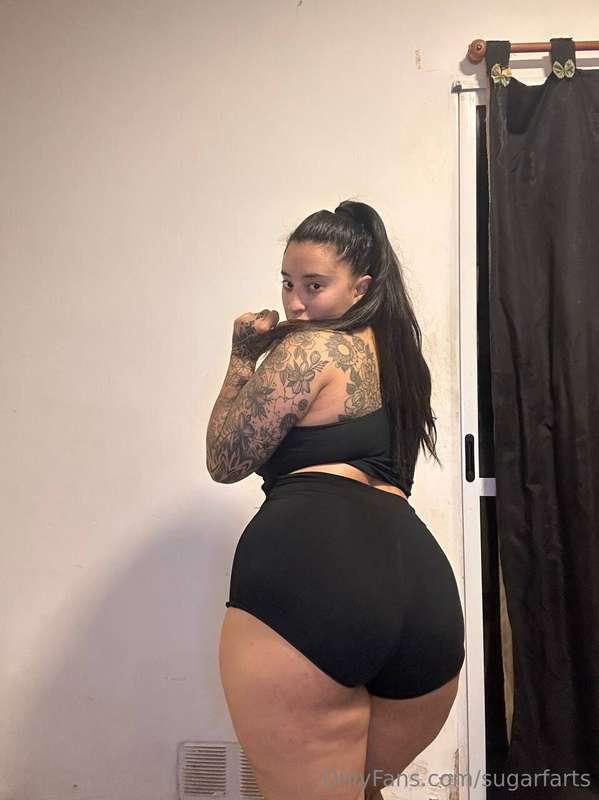 My ass was left empty of farts and super trained 💪🏽