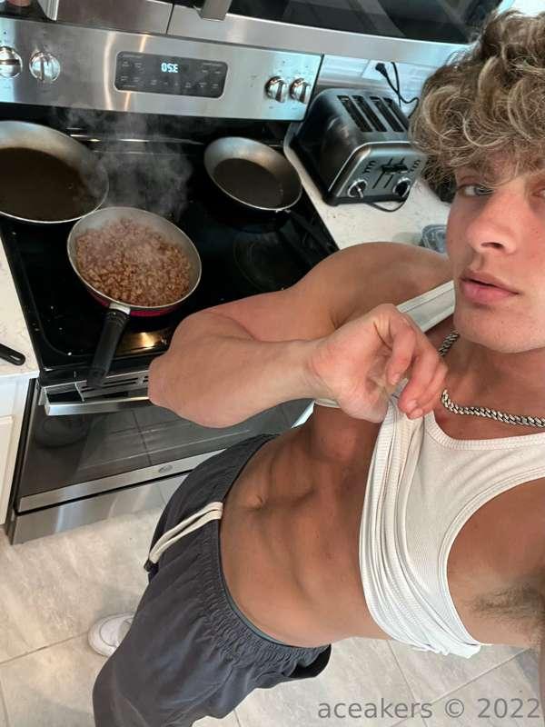 Make sure to eat something good today ;))