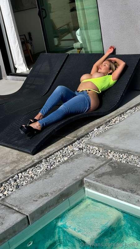 Did you like this out? Watch me gait railed on my Fan$ly in ..