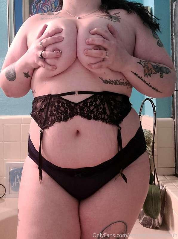 emmathedilemmuh image #2