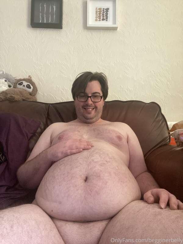 After eating 4 custard filled donuts, 8 profiteroles and a b..