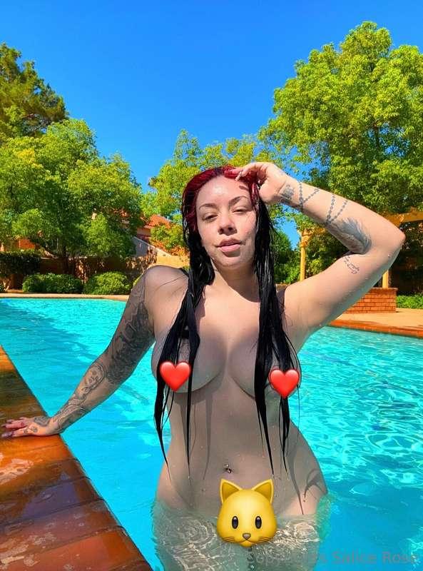 I JUST WENT SWIMMING NAKED!!!😈💦😮🏊🏻‍♀️ (CHECK YOUR DM'S) to s..