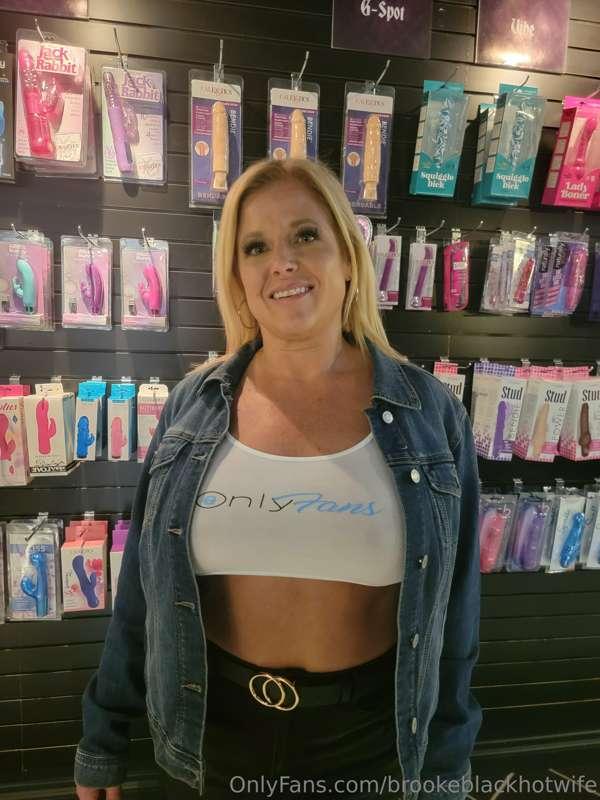 Checking out a toy store in Vegas 😉