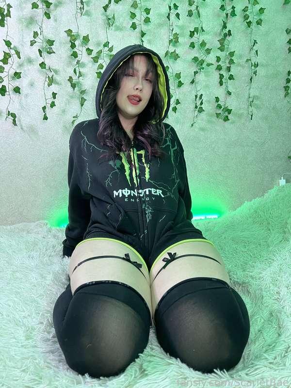 scarletbae image #1