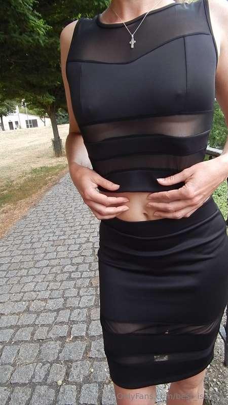 And what about teasing in black? 😈 What is better? White or ..