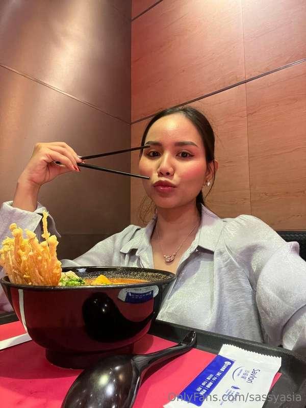 been craving for some spicy ramen for so long 🤤