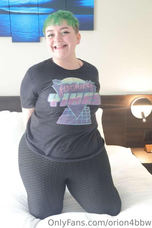 new BBW model @sundaze_xoxo