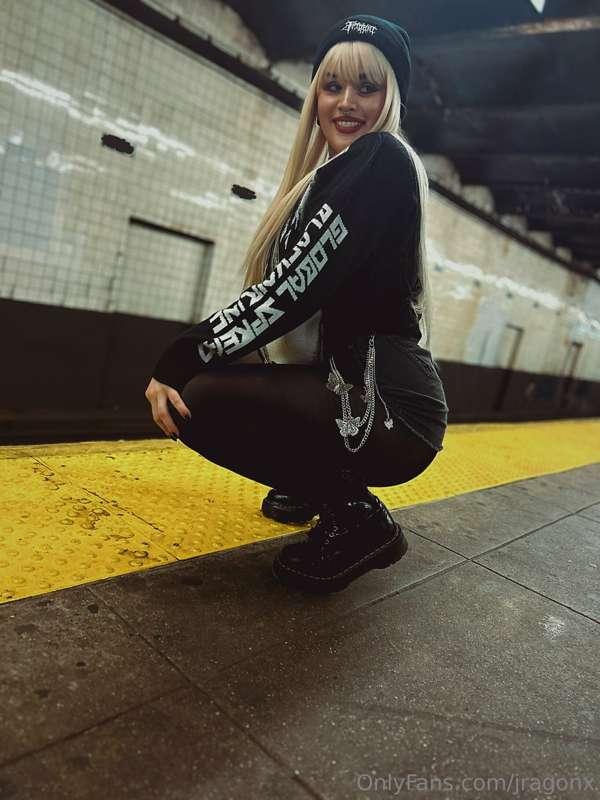 🖤 here have some subway lewds from goth gf 🖤
It was so much ..