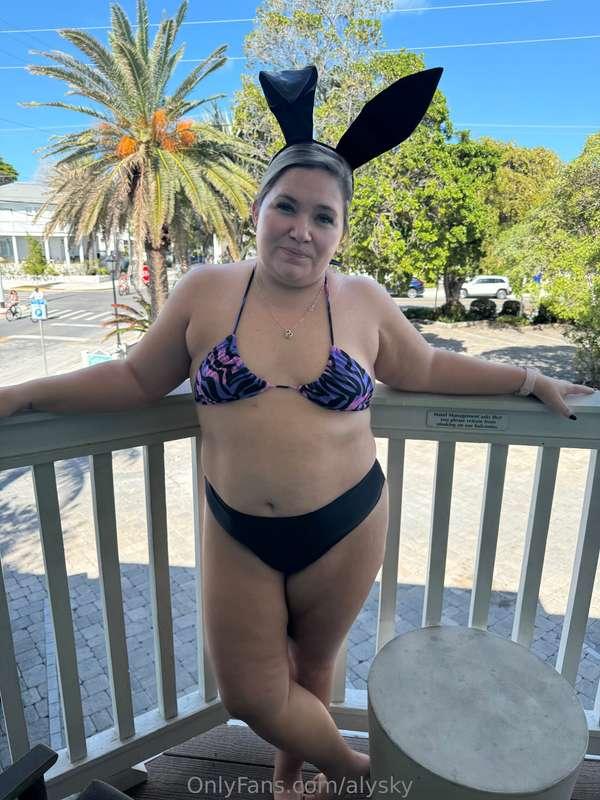 Happy Titty Tuesday! 