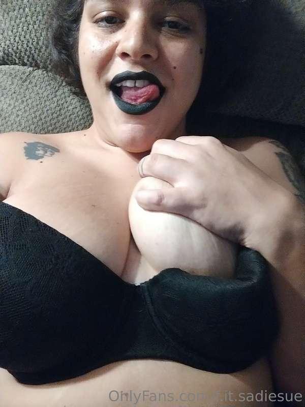 f.it.sadiesue image #2