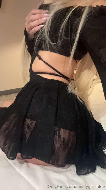 any spooky plans tn?? 💖🖤