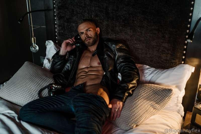 Don´t you want to see how bad I can be? 😈