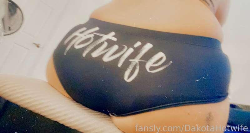 dakotahotwife image #32