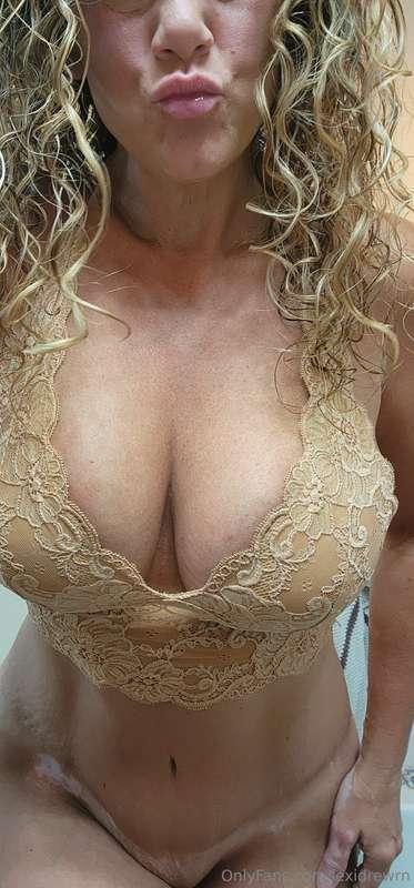 Cum give me a spanking