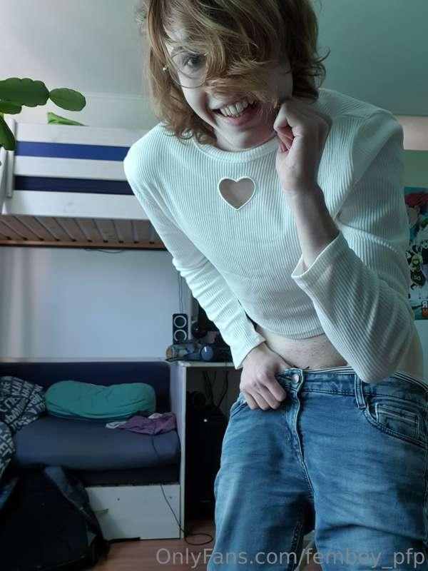 femboy_pfp image #5