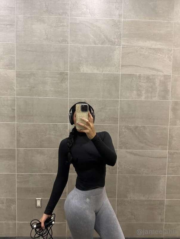 Sweat now, shine later.💓
