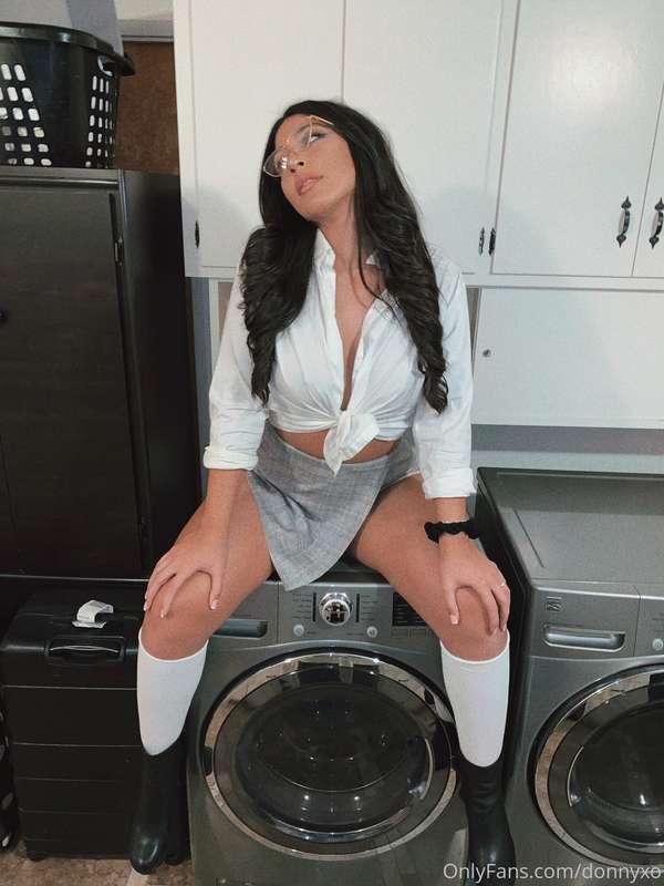 Naughty girl having fun with the laundry machine 😋