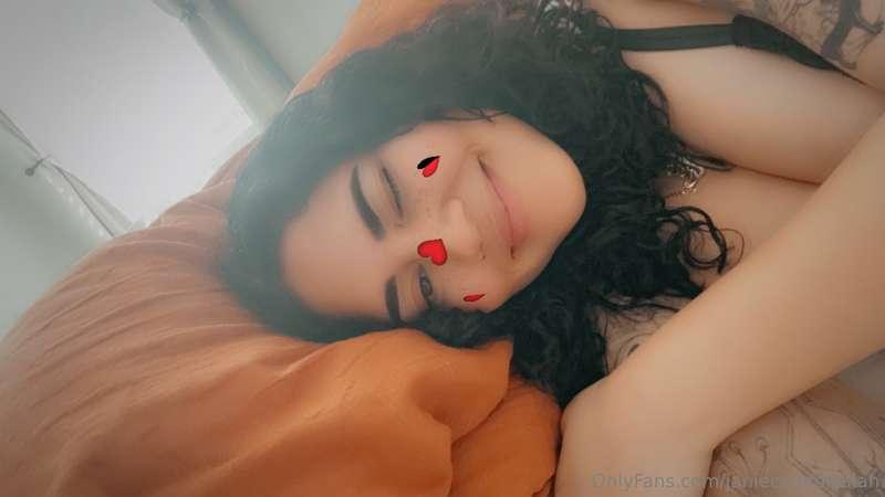 say hi if you think I'm your type 🥰