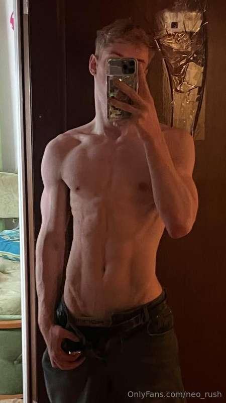 in the night we all fam 👅